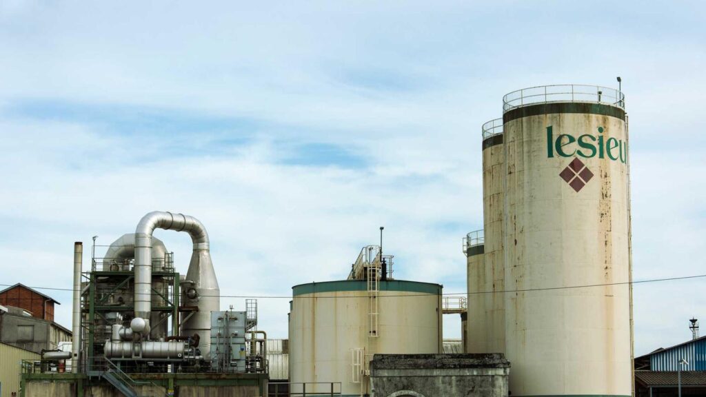 中野駅 カフェ 5. 喫茶ばらーど