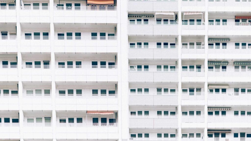 クラウド会計 比較 個人事業主 各クラウド会計ソフトの料金プランは？