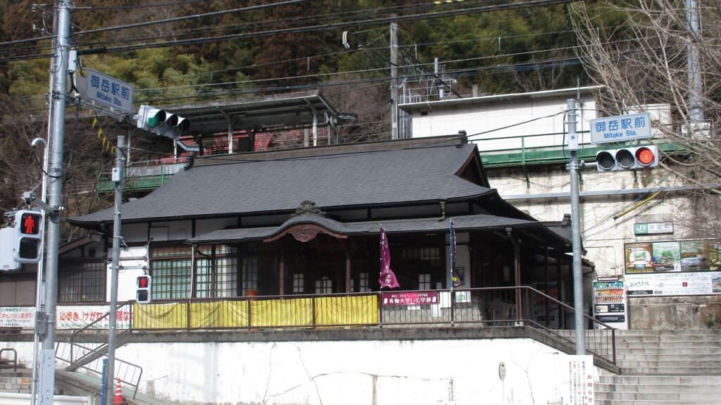 御嶽駅 ランチ 7. 御嶽駅ランチを楽しむためのポイント