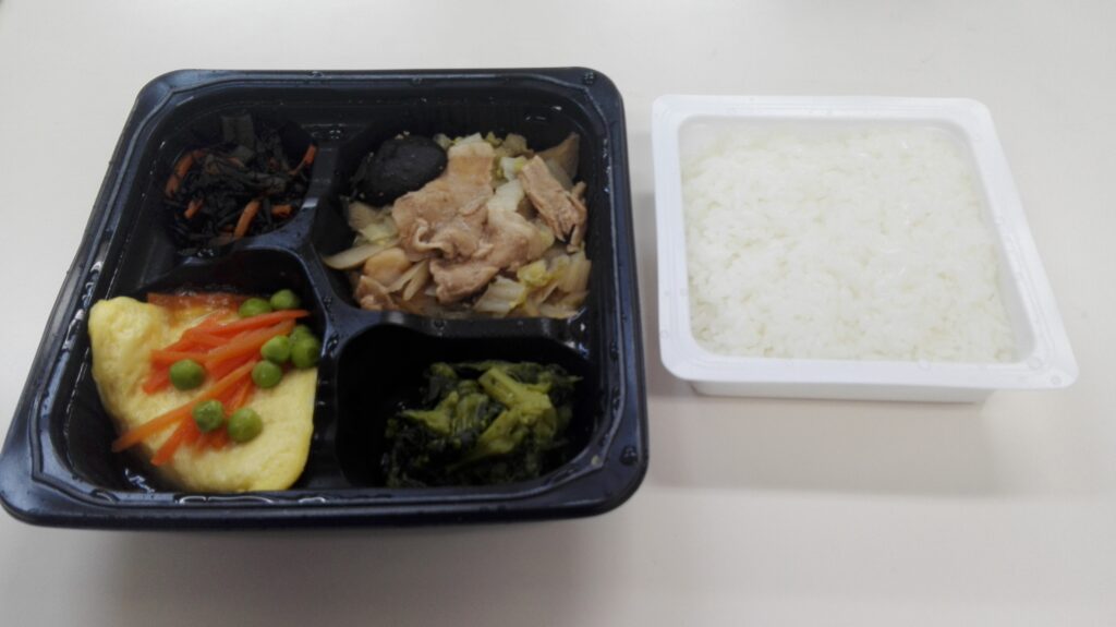 宅配弁当 高齢者 高齢者向け宅配弁当サービスのメリットは何ですか？