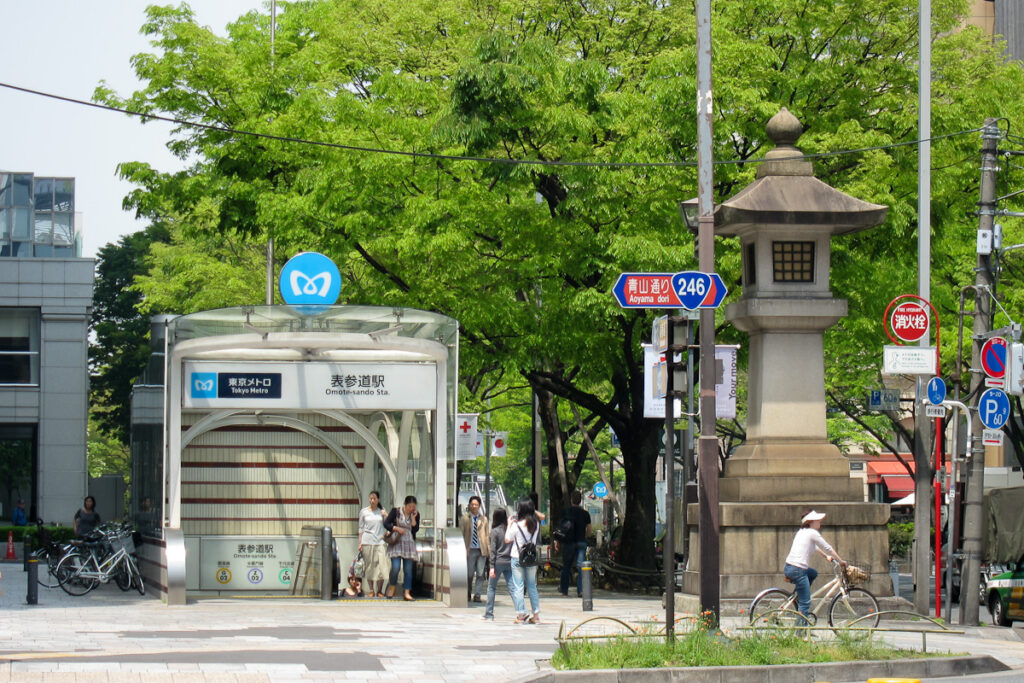 表参道駅 ラーメン ROCK MOUNTN