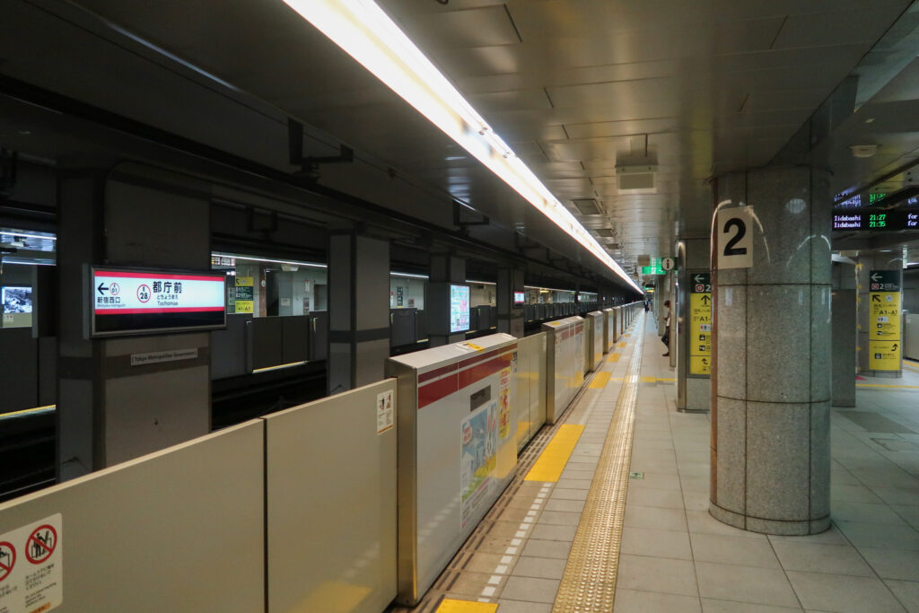 都庁前駅 カフェ 1. 都庁前駅直結の便利なカフェ