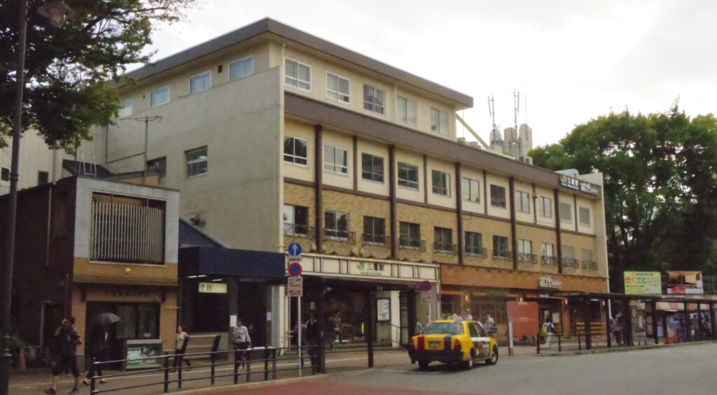 三鷹駅 ランチ 本格中華「虎坊」