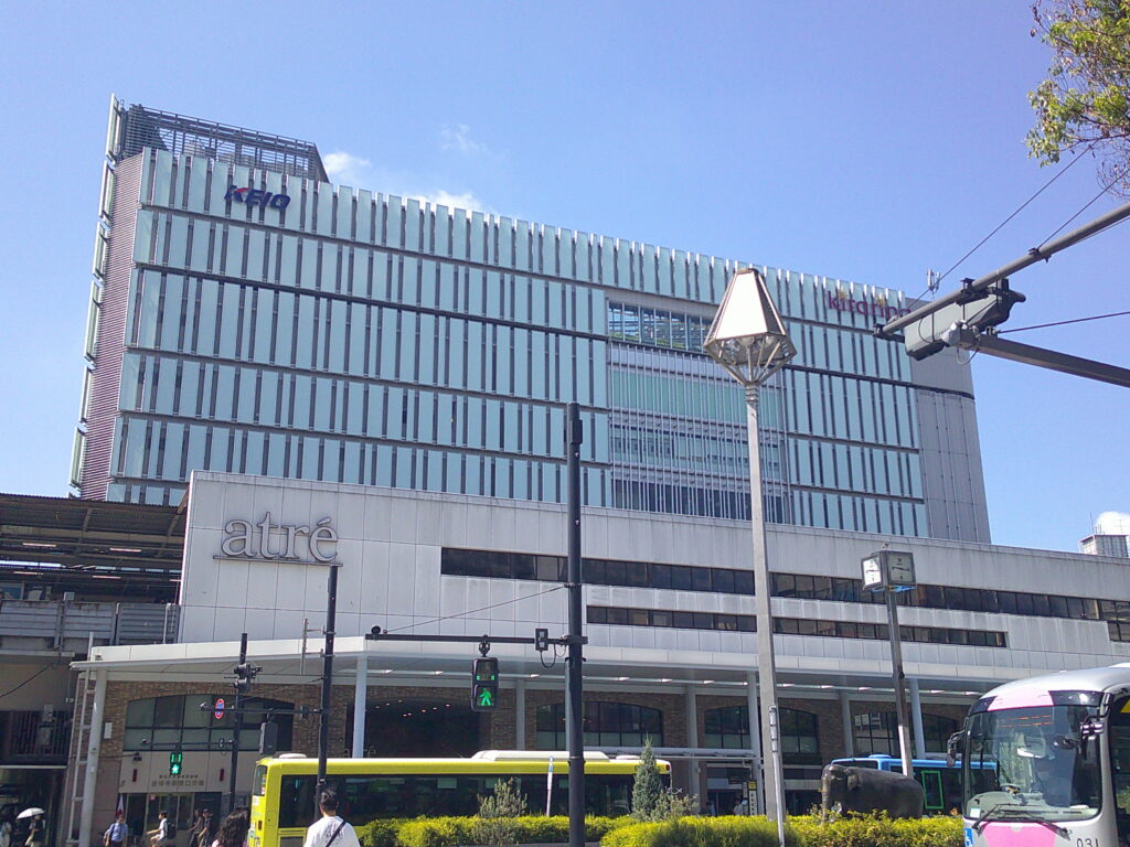 吉祥寺 ランチ おしゃれ ゆっくりできる 2. pepacafe FOREST（ペパカフェ・フォレスト）