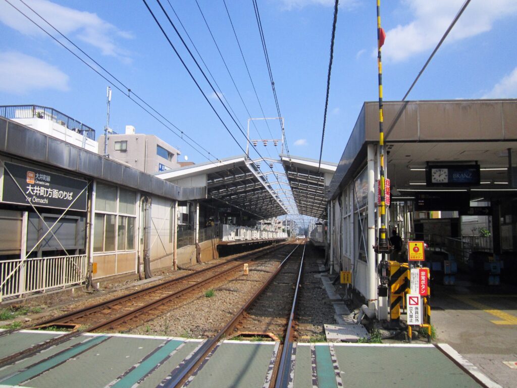 尾山台駅 居酒屋 もつ焼 たいじ