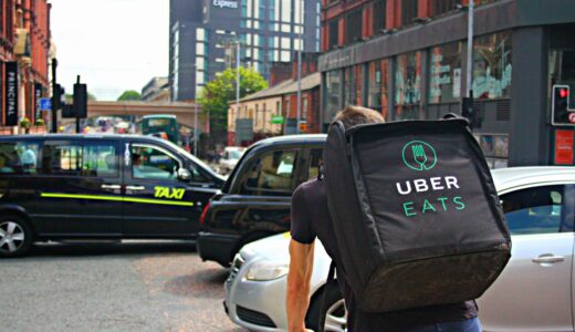 UberEats手数料の仕組みを徹底解説｜配送料・サービス料・少額注文の違いと安く抑えるコツ